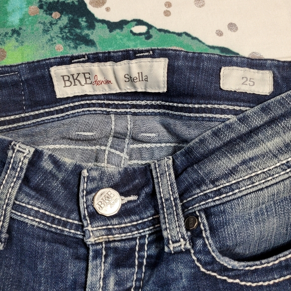 BKE jean capris - Picture 3 of 4